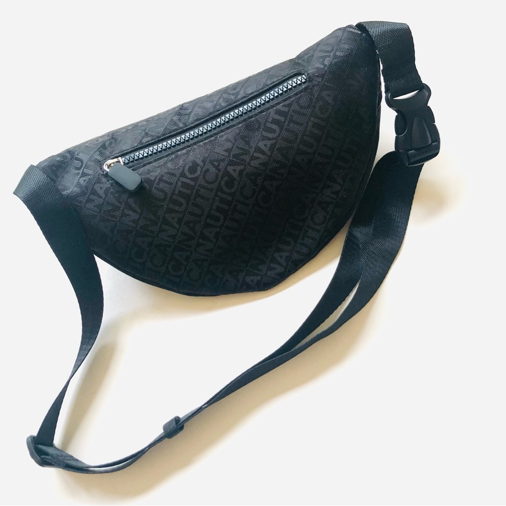Nautica Waist Belt/Fanny Pack in Signature Logo Fabric Design. Perfect Size. New - Picture 7 of 8